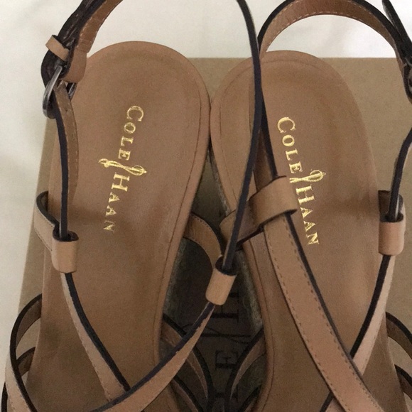 Sandals - Picture 5 of 5